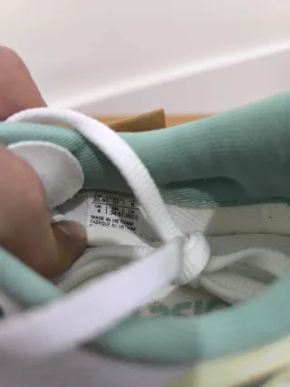 Zapatillas Asics Magic Speed 4 Talla 37