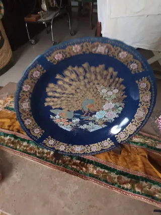 Jarrón y 2 Platos Decorativos