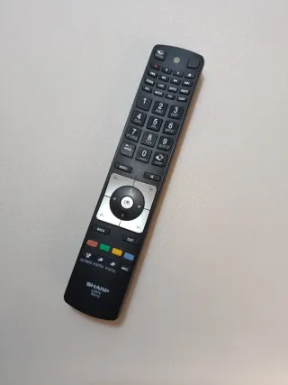 Mando Sharp RC5112 LCD TV