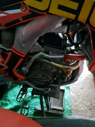 Se vende o se cambia Honda CRF 250 4T 2017