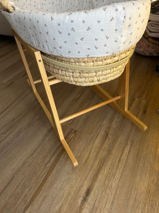 Moisés para bebé de mimbre