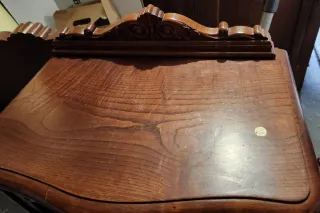 Mesilla de noche de madera