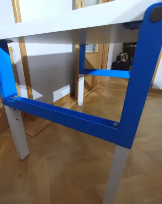 Escritorio Ikea Blanco y Azul