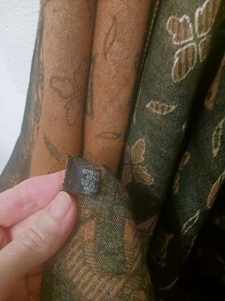 Enorme bufanda, pañuelo, chal de lana nuevo