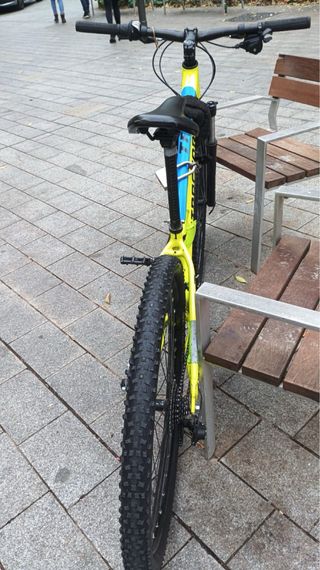 Bicicleta Atractor Trail 3.7 29