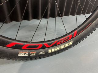 SPECIALIZED EPIC CARBON