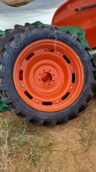 Ruedas estrechas Kubota