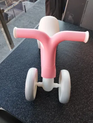 Bicicletas infantiles rosa sin pedales