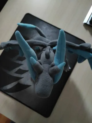 Peluche Mega Charizard X