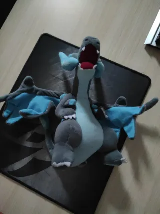 Peluche Mega Charizard X