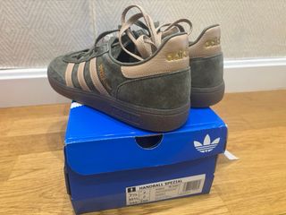 Adidas Spezial Verde y Dorado