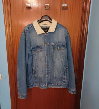 Chaqueta vaquera con borrego