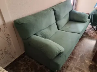 Sofá de 3 y 2 plazas verde