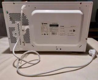 Microondas Travis Blanco