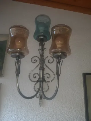 Lámpara de forja para pared