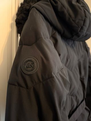 Chaqueta abrigo michael kors con capucha talla M