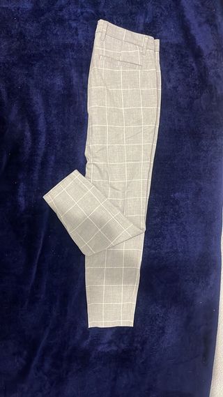 Pantalones Pull&Bear de vestir grises a cuadros