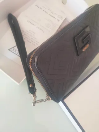 Monedero Guess Negro