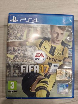 PS4 Slim 1TB + 2 Controller + 2 Giochi