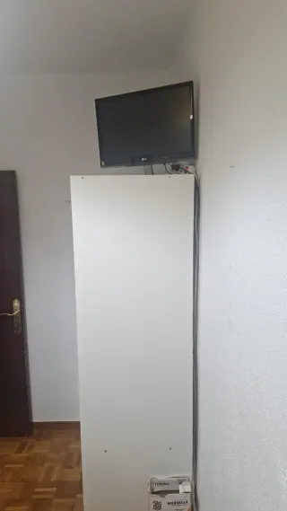 Alquilo habitacion para chica interna