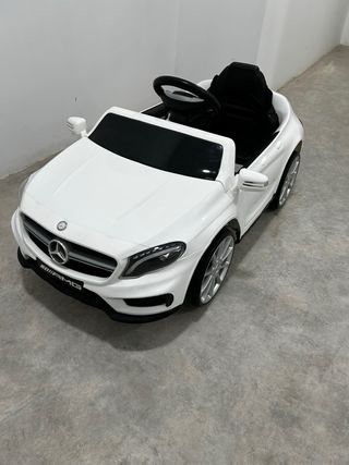 Mercedes-Benz GLA 2024