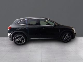 Mercedes GLA GLA 200 D 4MATIC