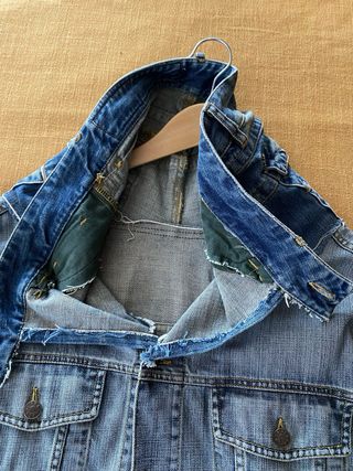 Espectacular chaqueta vaquera larga, L