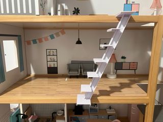 Casa de muñecas de madera