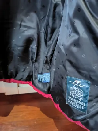 Chaqueta Anorak Tommy Jeans Roja Mujer