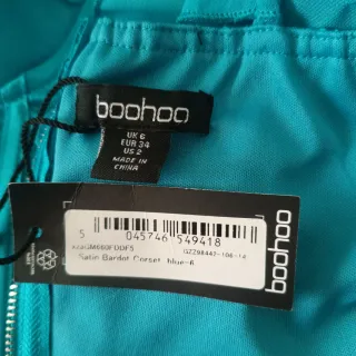 Top Boohoo azul talla 34 con etiqueta