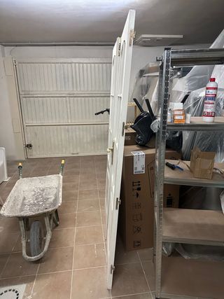 Puerta doble madera lacada blanco cristal