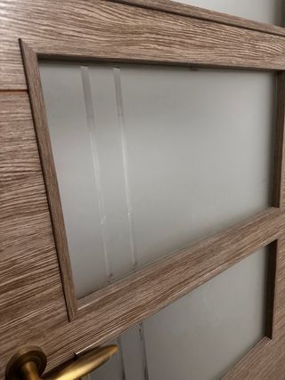 Puerta interior completa, madera con cristal