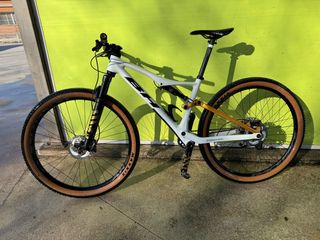 BH LYNX RACE CARBÓN 6.5