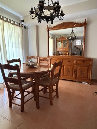 Mesa redonda extensible