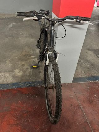 Bicicleta INDUR 6X Montaña Negra