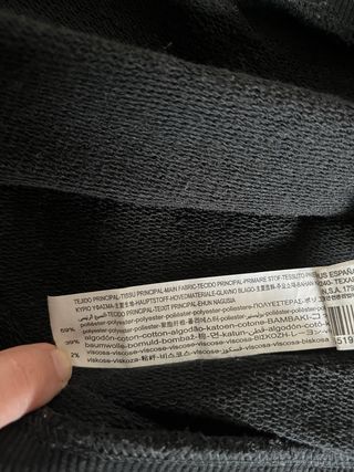 Sudadera negra manga larga