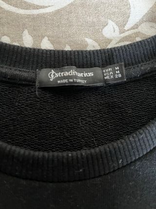 Sudadera negra manga larga