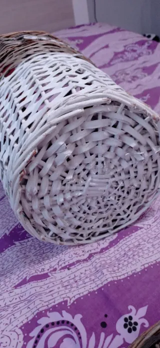 Cesto de mimbre decorado Home