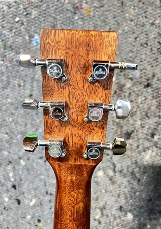 Guitarra Sigma DM-ST con pastilla Seymour Duncan