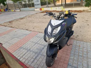 Yamaha Aerox Naked 50cc 2t