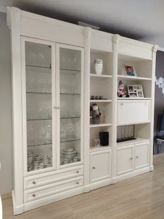 Mueble de comedor blanco madera