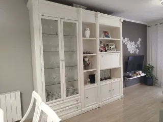 Mueble de comedor blanco madera