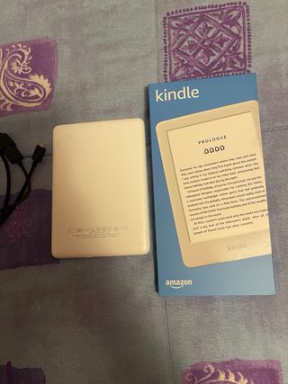Amazon Kindle Blanco con Cargador