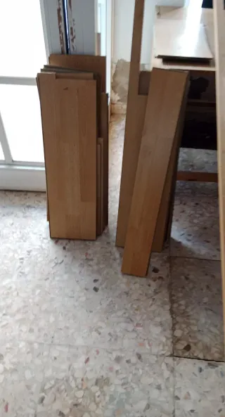 Rodapiés de tarimas de madera