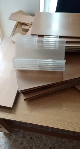 Rodapiés de tarimas de madera