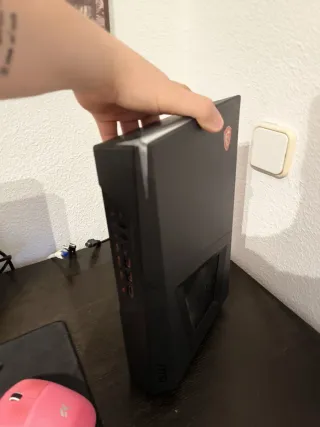 MSI Trident PC Gaming Negro