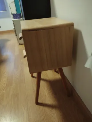 Mesita de noche madera 2 cajones