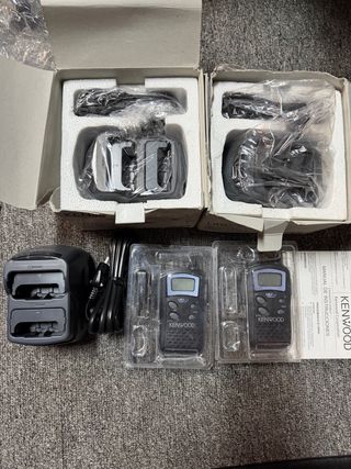 SEIS Walkie Talkie Kenwood UBZ-LJ8 Negro .