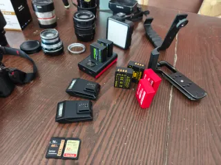 Fujifilm X-T2 Kit Obiettivi e Accessori