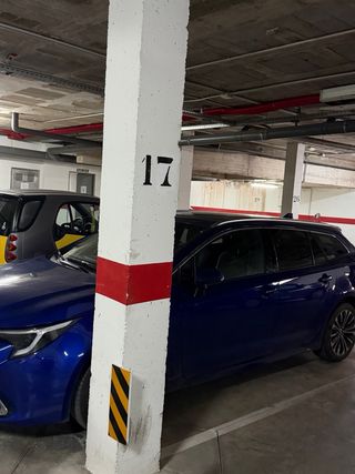 Plaza de garaje en calle toneleros DOS HERMANAS